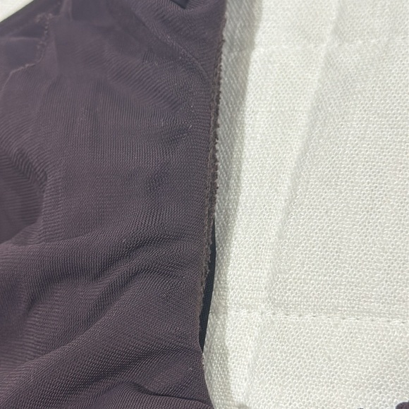 Miraclesuit Swimsuit - Picture 11 of 12